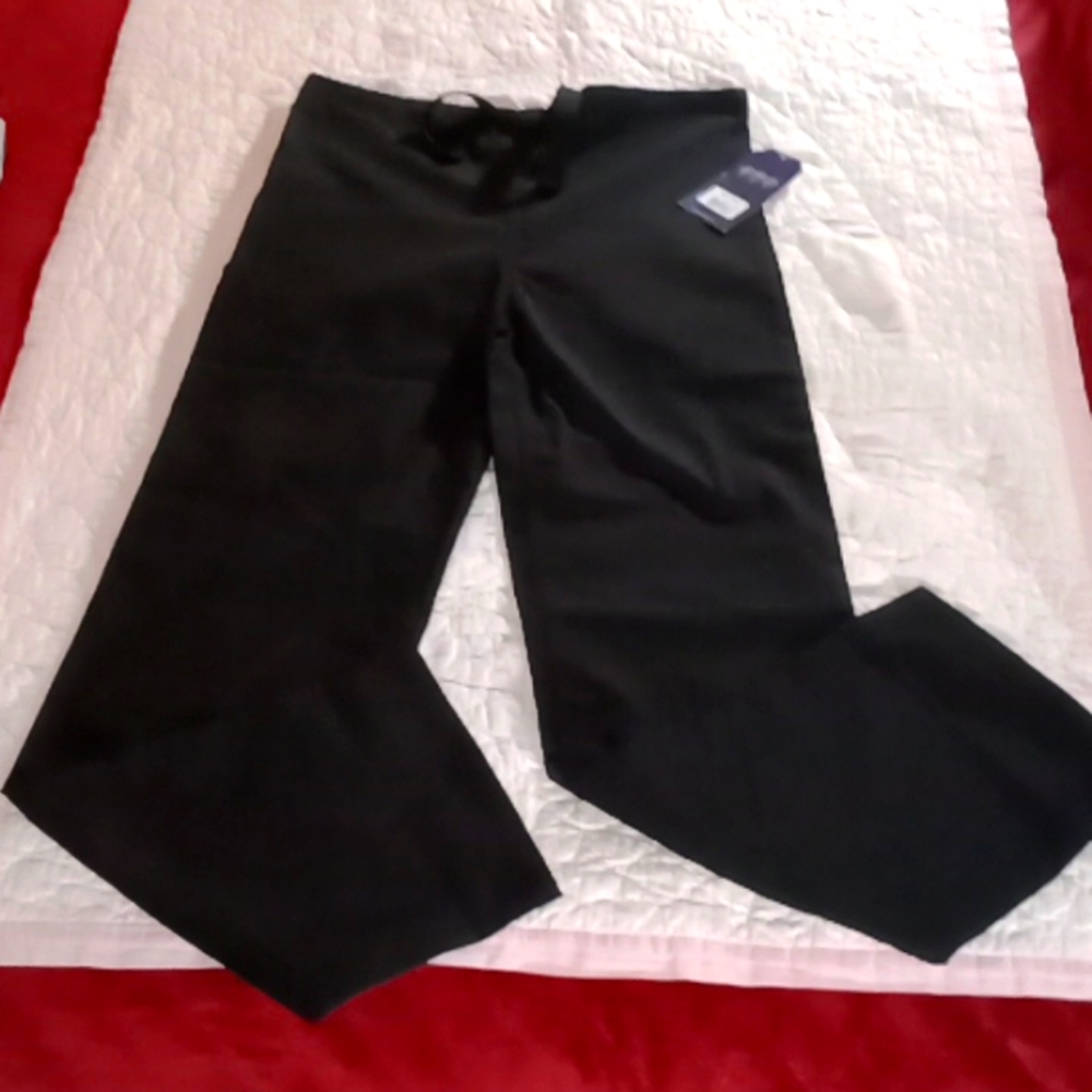 Cherokee WorkWear XXS. Black Pants